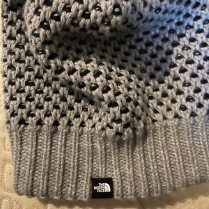 North face grey sweater beanie